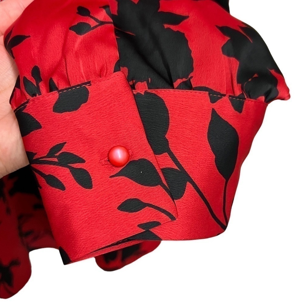 LANE BRYANT Elegant Black & Red Floral Career Blouse, Keyhole Button, Size 24 - Picture 5 of 12
